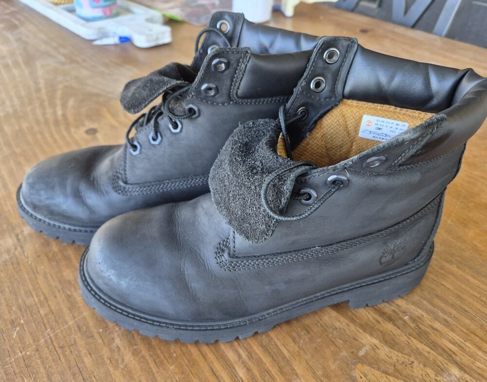 Timberland 6" Premium Waterproof Boots Black Nubuk Junior Size 6M